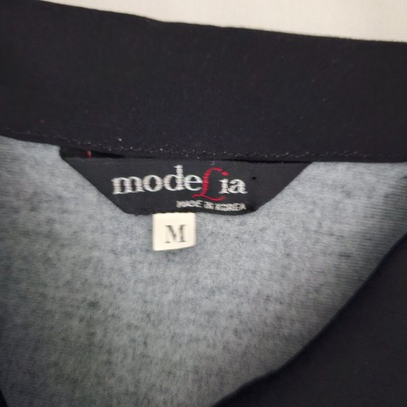 ModeLia Women's Floral Print Button Front 3/4 Sleeve Shirt Size Medium - Picture 4 of 10